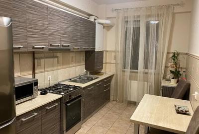 Apartament cu 3 camere decomandat în Metalurgiei - 3