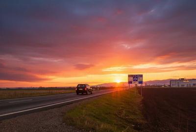 Spațiu comercial, în Hălchiu - 2