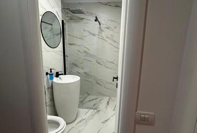 Apartament cu 3 camere în Central - 3