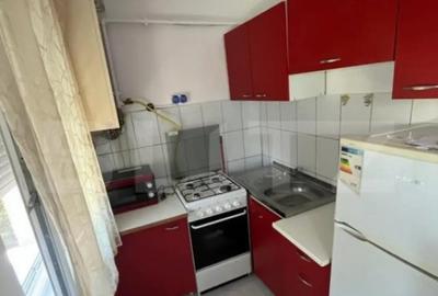 Apartament cu 2 camere decomandat în Micro 14 - 2
