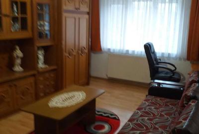 Apartament cu 2 camere decomandat în Central - 2