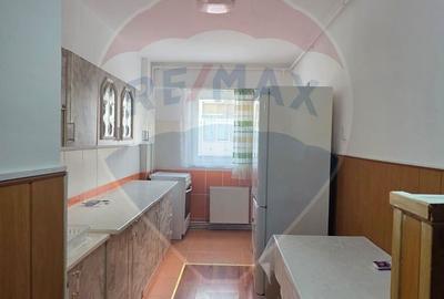 Apartament cu 2 camere decomandat în Sud - 3