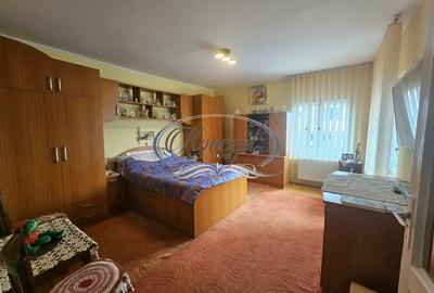 Casă individuală cu 2 camere cu Canalizare în Dâmbul Rotund - 11
