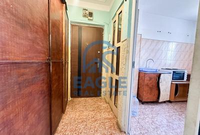 Apartament cu 2 camere semidecomandat în Tomis Nord - 11