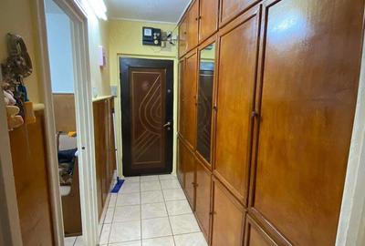 Apartament cu 2 camere decomandat în Nufărul - 3