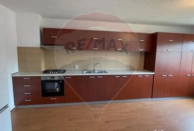 Casă cu 20 camere cu Teren 4563 Mp în Bughea de Sus - 18