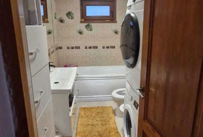 Casă cu 4 camere în Central - 2