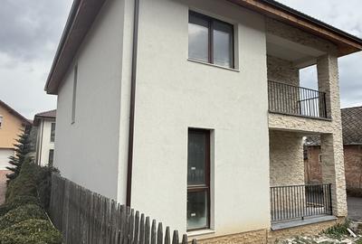 Casă individuală cu 4 camere cu Canalizare în Gilău - 3