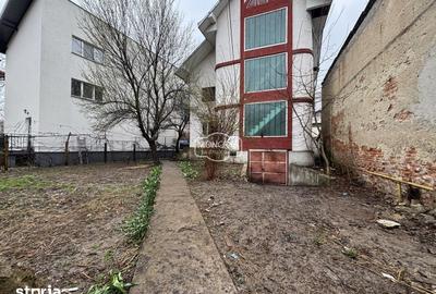 Casă cu 6 camere cu Teren 300 Mp în Central - 8