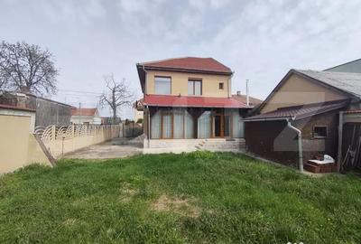 Casă cu 5 camere cu Teren 480 Mp în Iosia - 13