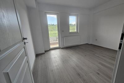 Apartament cu 2 camere decomandat în Bucium - 6