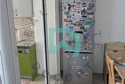 Apartament cu 2 camere semidecomandat, mobilat în Tractorul - 18