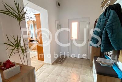 Duplex cu 3 camere cu Canalizare în Crișan - 5