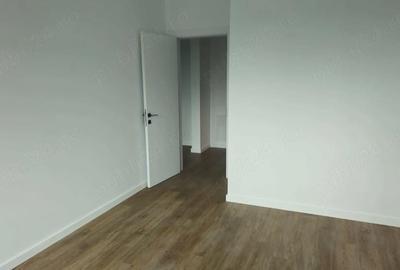 Apartament cu 3 camere semidecomandat în Exterior Vest - 4