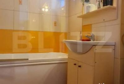 Apartament cu 3 camere semidecomandat în Gării