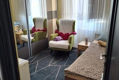 Apartament cu 4 camere decomandat în Sud - 5