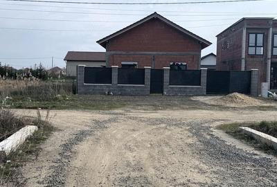 Casă cu 3 camere cu Teren 502 Mp în Șag