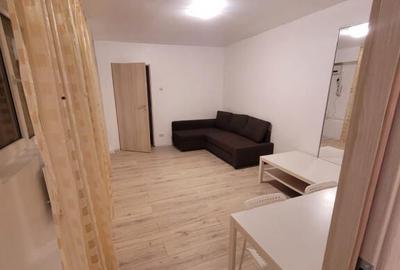 Obor etaj 7 la metrou - 9