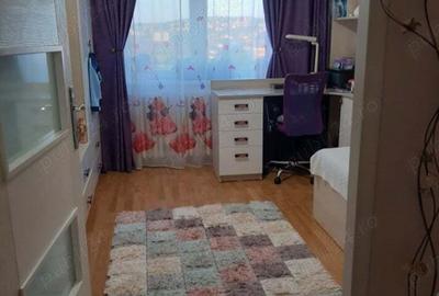 Apartament 3 camere Rogerius - 2