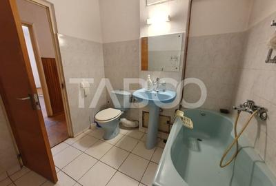 Spatiu destinat pentru afacerea ta in zona Centrala 70  mp - 9