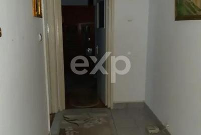 Apartament cu 2 camere decomandat în Negru Vodă - 5
