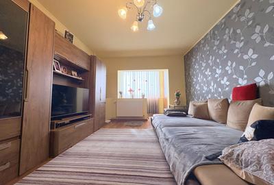 Apartament cu 4 camere decomandat, mobilat în Soarelui - 2