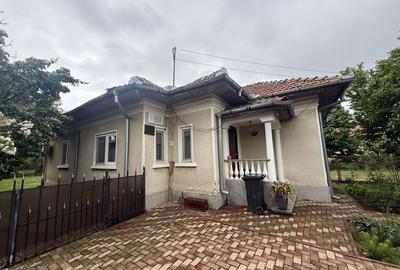 Casă cu 4 camere în Coțofenii din Față - 6