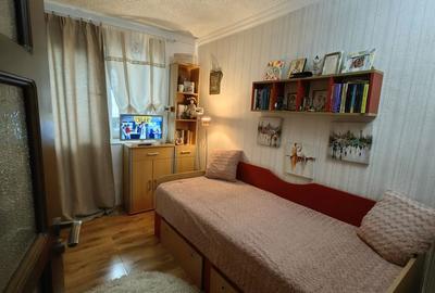 Apartament cu 4 camere decomandat în Central - 8