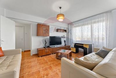 Apartament cu 3 camere decomandat, mobilat în Ultracentral
