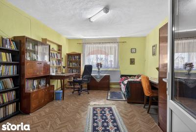 Casă cu 3 camere cu Teren 1174 Mp în Central - 12