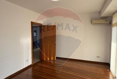 INCHIRIERE Apartament cu 3 camere in zona Baneasa - 12