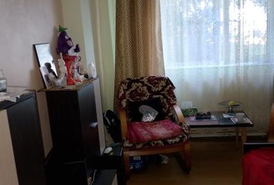 Etaj 1, garsoniera confort 1 Vidin, mobilat utilata. - 1