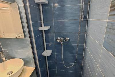 Apartament cu 3 camere decomandat în Calea București - 2