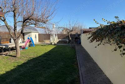 Apartament cu 3 camere semidecomandat în Dumbrăvița - 5