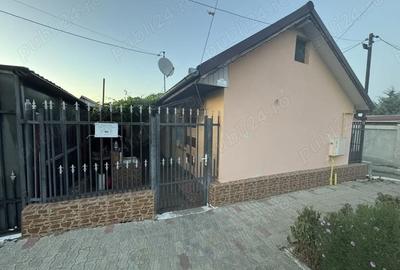 Casă cu 4 camere cu Teren 510 Mp în Năvodari - 2