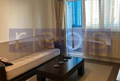 Apartament cu 2 camere semidecomandat, mobilat în Polonă - 3