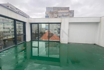 Casă individuală cu 10 camere cu Canalizare în Dorobanți - 2