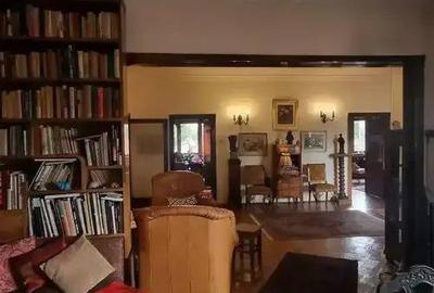 Apartament cu 5 camere semidecomandat, mobilat în Central - 8