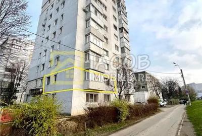 Apartament cu 3 camere decomandat, mobilat în Narcisa - 8