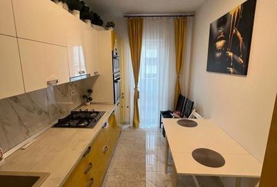 Apartament cu 2 camere decomandat în Exterior Vest