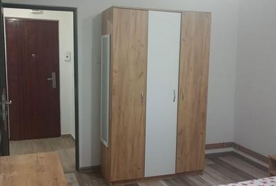 Garsonieră decomandată în Central - 1