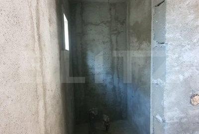 Casă cu 5 camere cu Teren 1000 Mp în Central