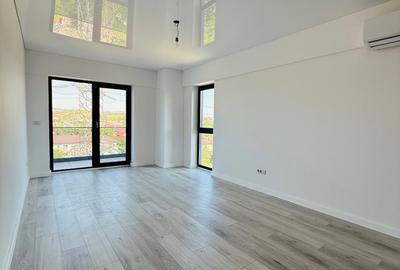 Apartament cu 2 camere decomandat în Nicolina - 3