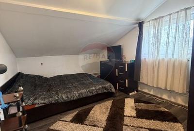 Apartament cu 4 camere decomandat în Bariera Vâlcii - 6