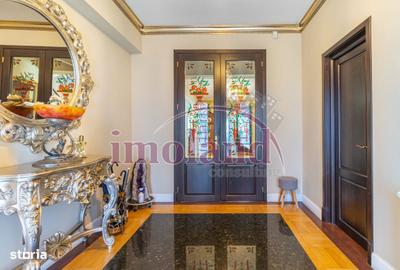 Casă cu 4 camere în Central - 8