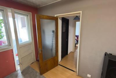 Apartament cu 3 camere semidecomandat în Grivița - 4