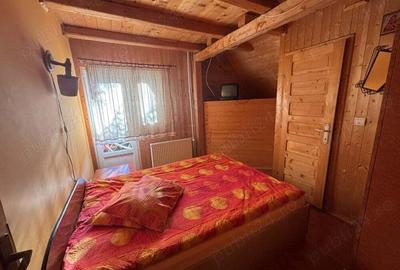 Casă cu 6 camere cu Teren 250 Mp în Central - 2