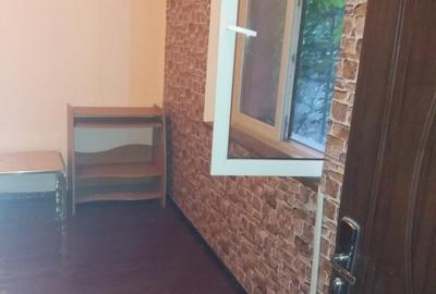 Apartament cu 2 camere decomandat în Gării - 2