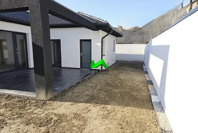 Casă individuală cu 4 camere cu Teren 390 Mp în Șura Mare - 2