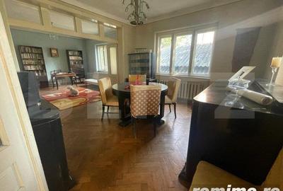 Casă cu 4 camere cu Teren 800 Mp în Central - 7